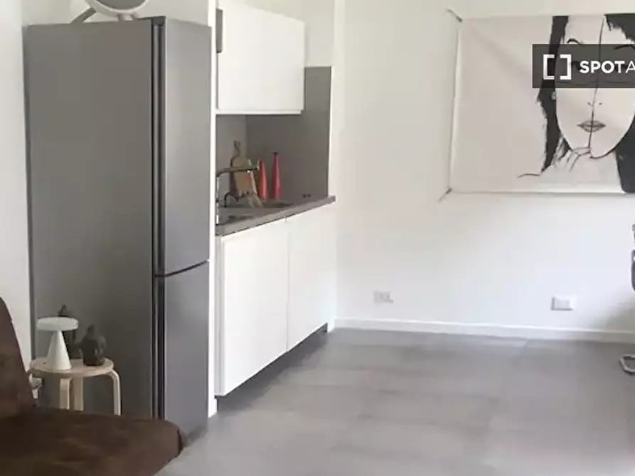 Immagine 2 di Camera condivisa in affitto  in Via Giuseppe Mazzini a Torino