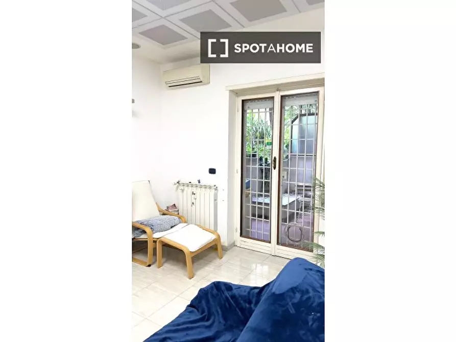 Immagine 3 di Appartamento in affitto  in Via dei Savorelli a Roma
