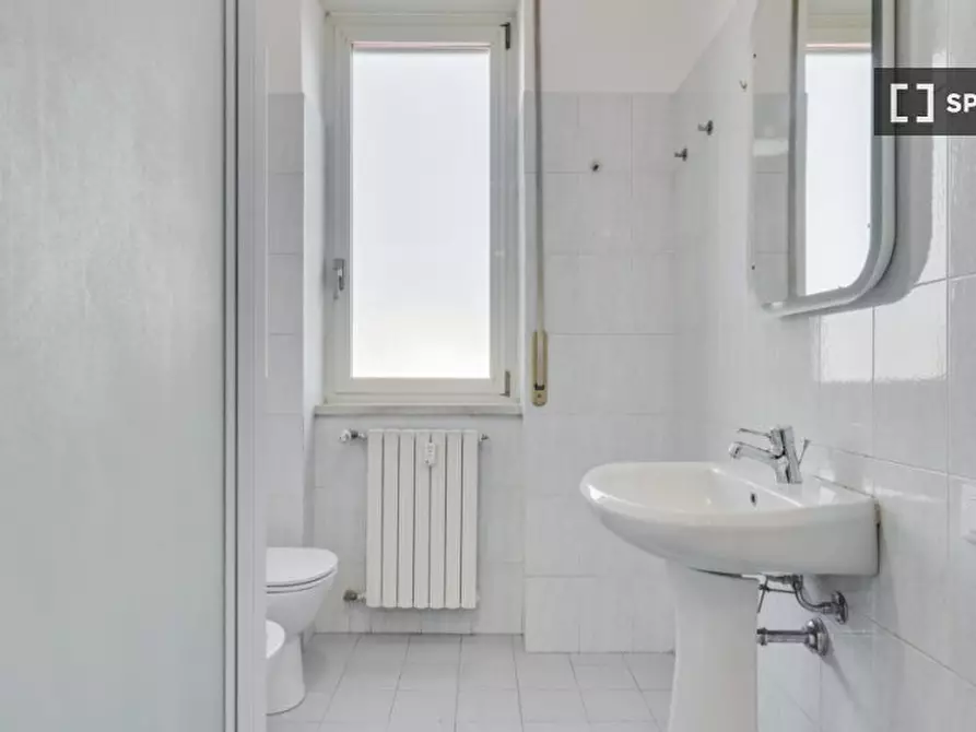 Immagine 7 di Camera condivisa in affitto  in Viale Monza a Milano