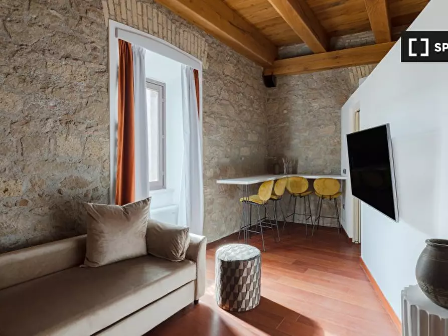 Immagine 7 di Appartamento in affitto  in Via del Collegio Capranica a Roma