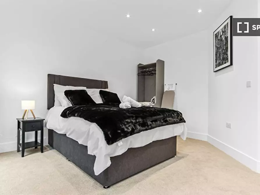 Immagine 4 di Appartamento in affitto  in Vincent Rd a Croydon