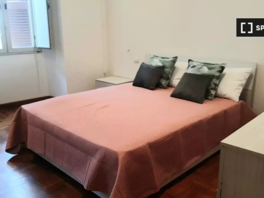 Immagine 12 di Appartamento in affitto  in Via Firenze a Roma