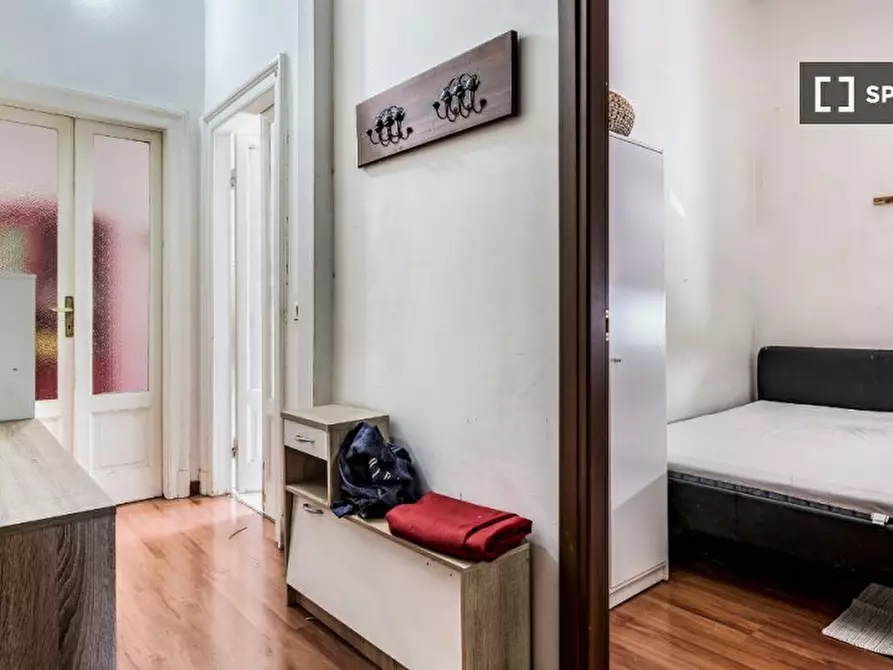 Immagine 18 di Camera condivisa in affitto  in V.le Zara a Milano