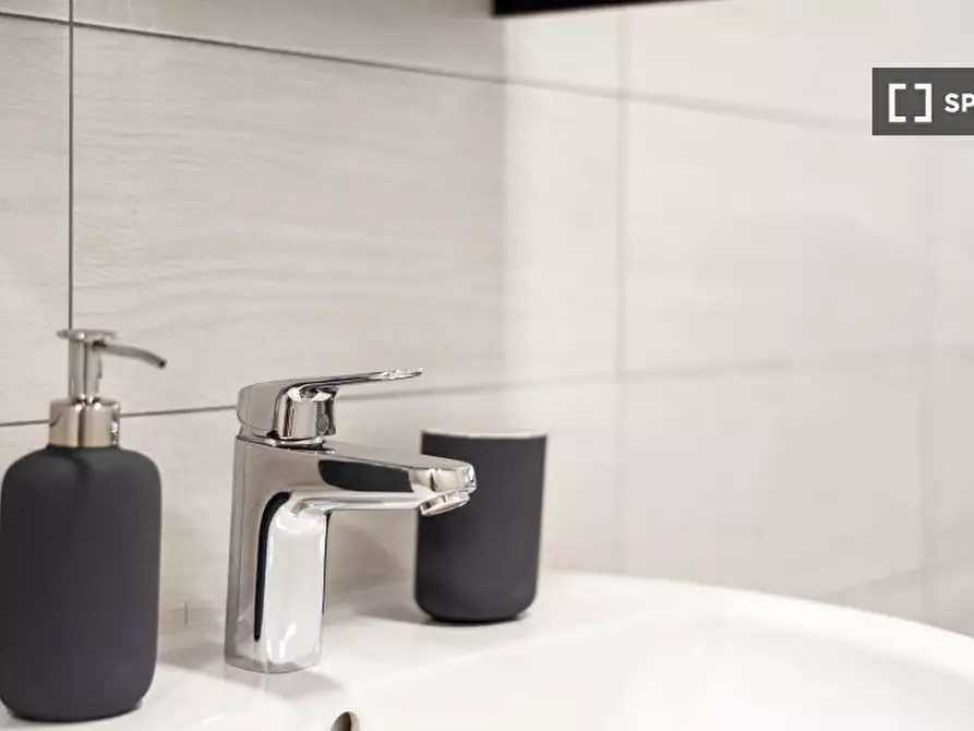 Immagine 6 di Camera condivisa in affitto  in Via Privata Deruta a Milano