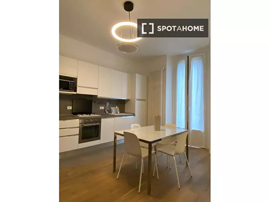 Immagine 4 di Appartamento in affitto  in Via San Gerolamo Emiliani a Milano