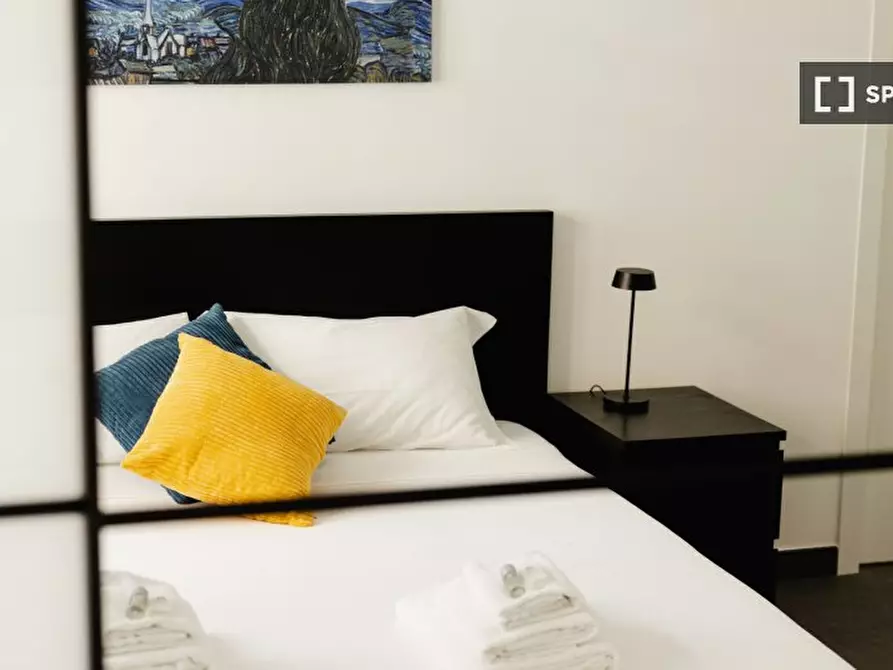 Immagine 11 di Appartamento in affitto  in Via Vincenzo Troya a Roma