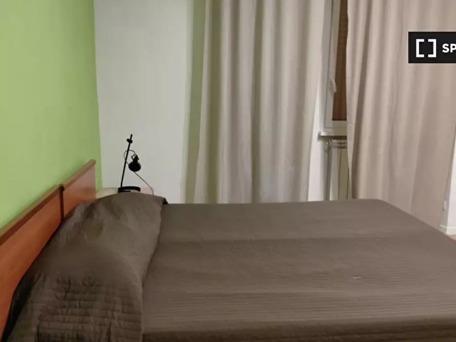 Immagine 15 di Camera condivisa in affitto  in Via Ugolino Cavalcabò a Roma