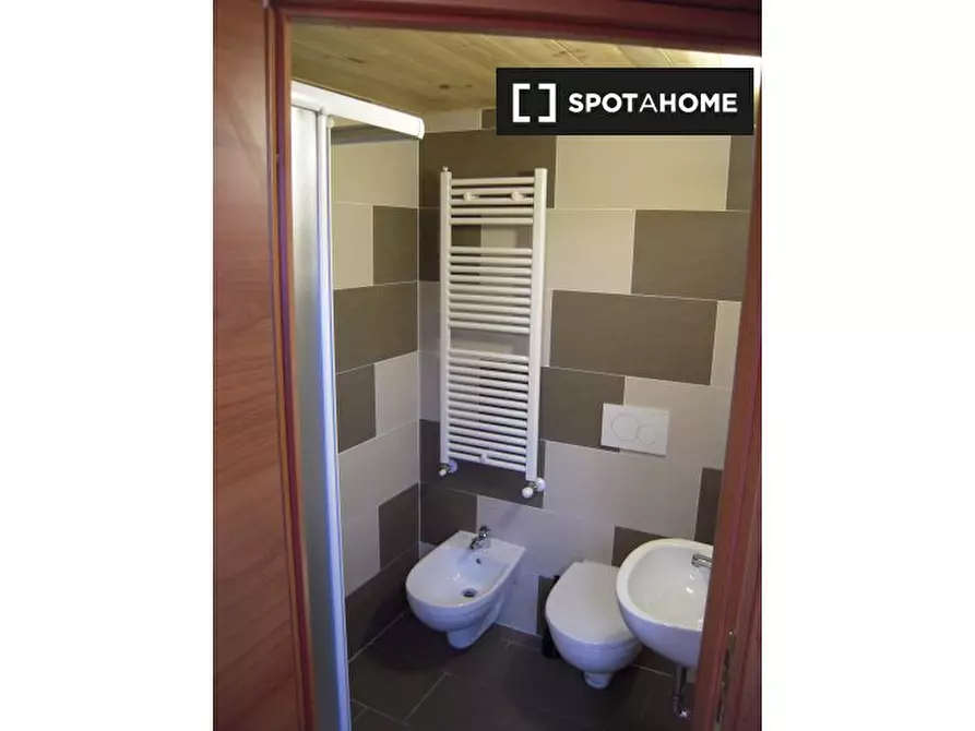 Immagine 9 di Ufficio in affitto  in Via della Barca a Bologna