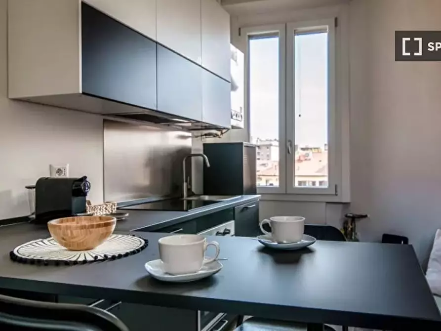 Immagine 3 di Appartamento in affitto  in Viale Nazario Sauro a Milano
