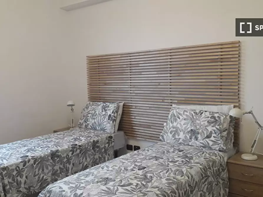 Immagine 11 di Appartamento in affitto  in Viale Francesco Redi a Firenze