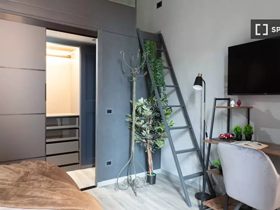 Immagine 4 di Ufficio in affitto  in Via Goffredo Mameli a Roma