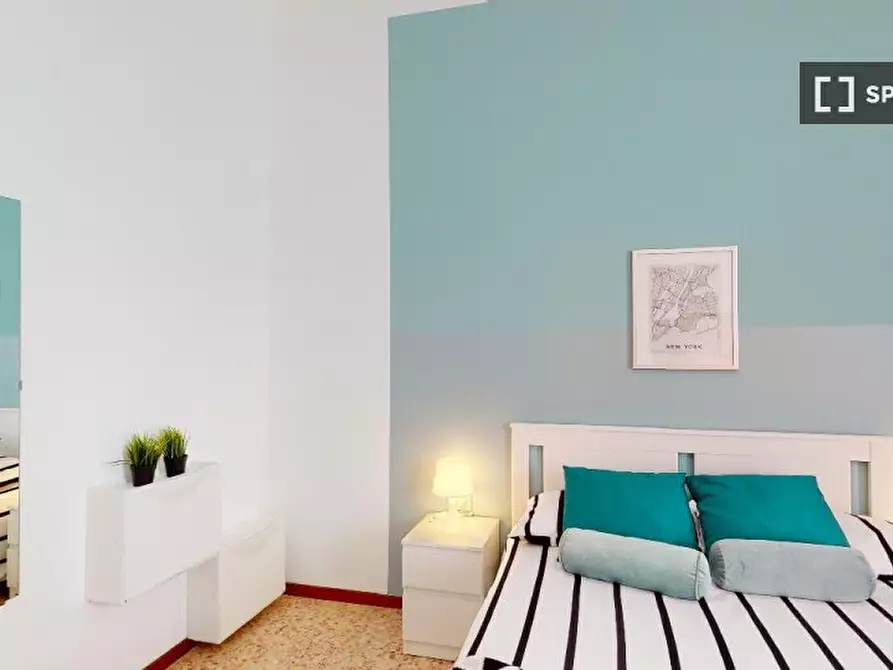 Immagine 3 di Camera condivisa in affitto  in Monte Baldo a Brescia