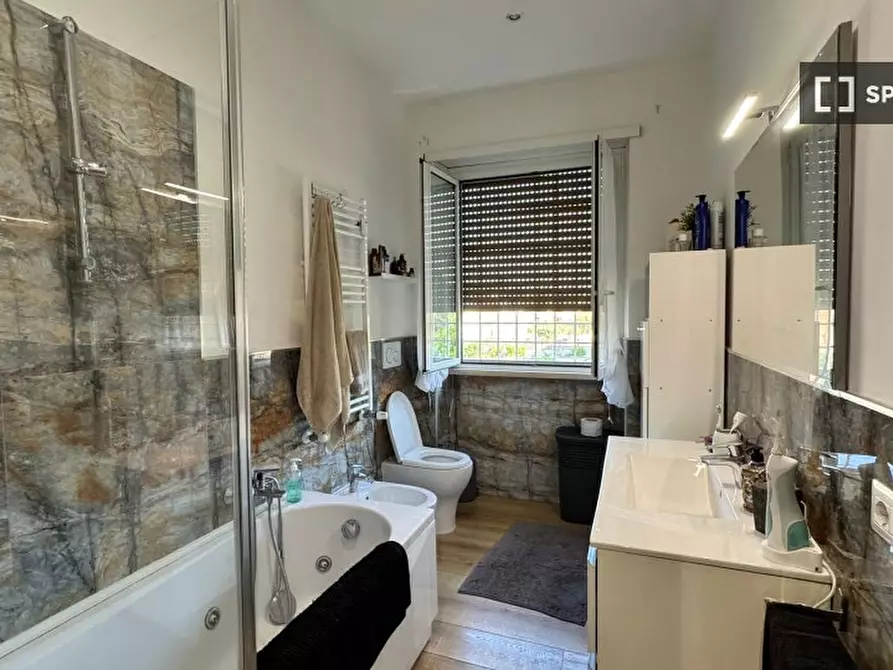 Immagine 14 di Camera condivisa in affitto  in Via Pieve Santo Stefano a Roma