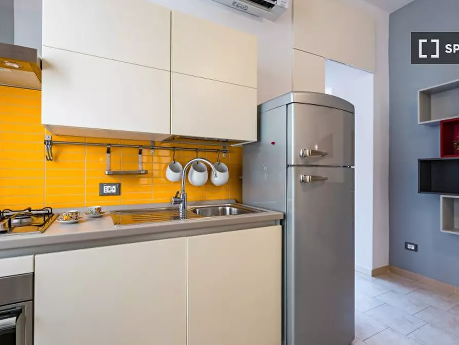 Immagine 19 di Appartamento in affitto  in Corso Umberto I a Napoli