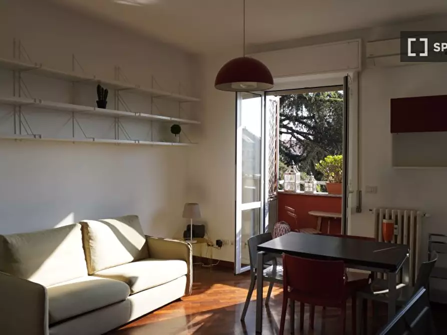 Immagine 19 di Appartamento in affitto  in Via Tavazzano a Milano