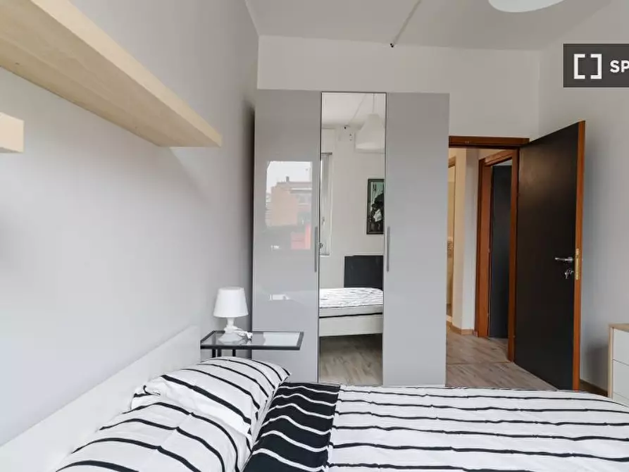 Immagine 17 di Camera condivisa in affitto  in Via Ernesto Breda a Milano