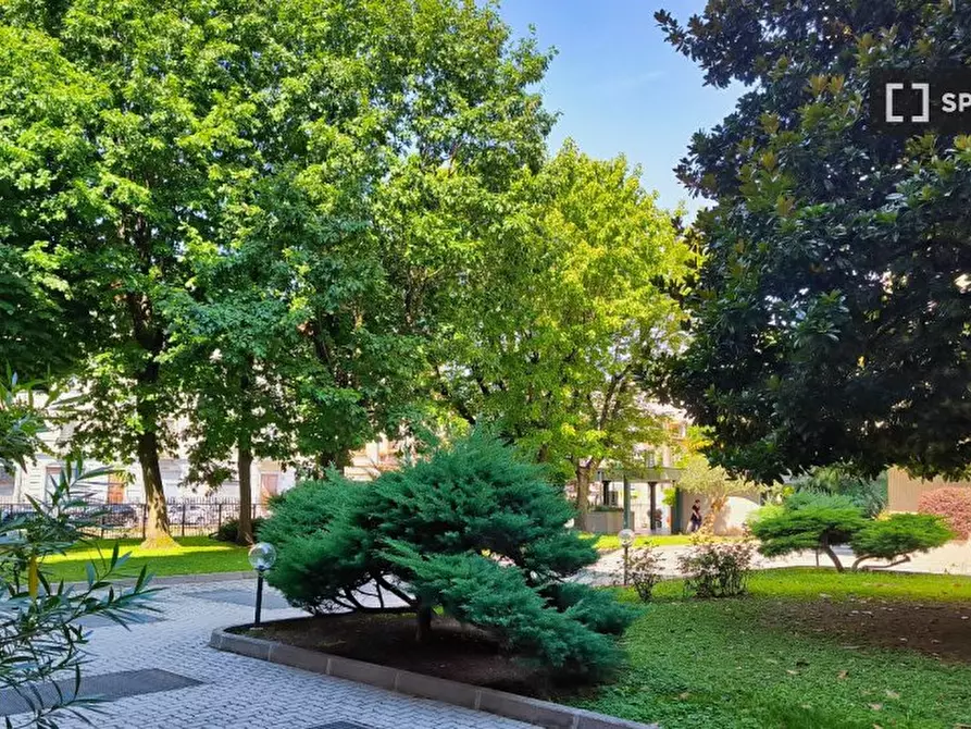 Immagine 15 di Camera condivisa in affitto  in Giuseppe a Milano