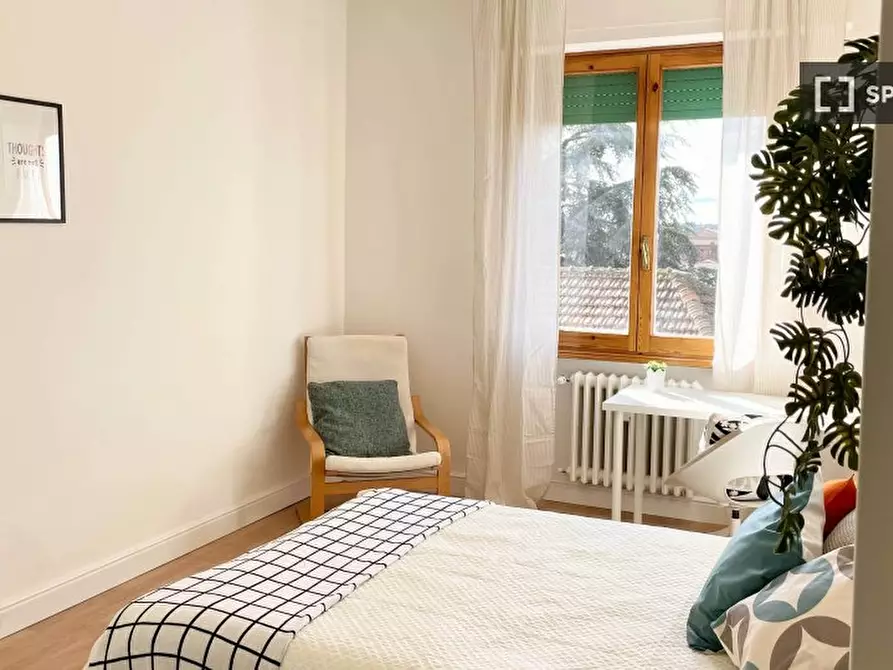 Immagine 1 di Camera condivisa in affitto  in Piero Puccioni a Firenze