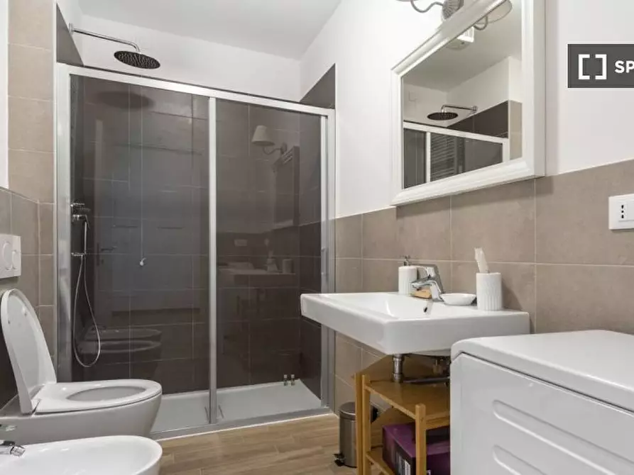 Immagine 7 di Appartamento in affitto  in Via Giuseppe Massarenti a Bologna