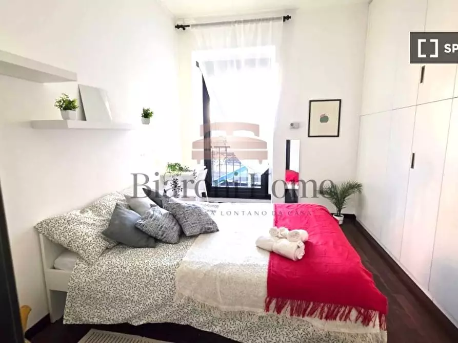 Immagine 2 di Camera condivisa in affitto  in Via Terraggio a Milano
