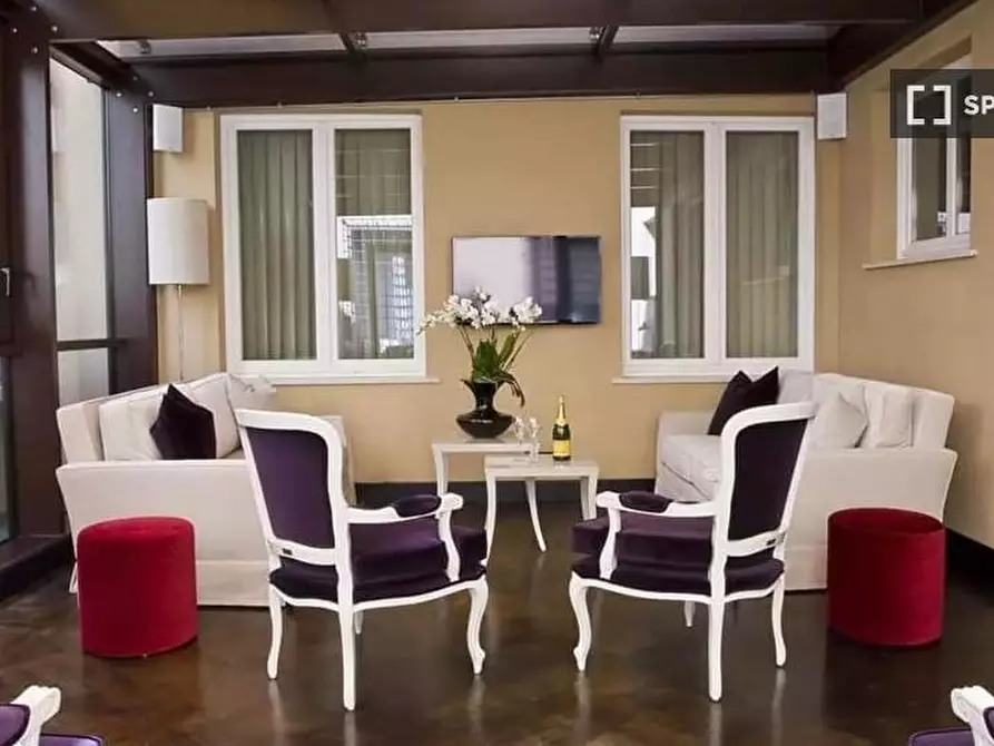 Immagine 4 di Ufficio in affitto  in Via dei Brunelleschi a Firenze