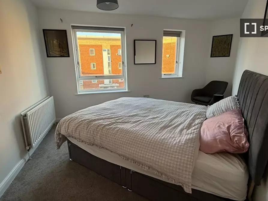 Immagine 8 di Appartamento in affitto  in Albatross Close a East Ham