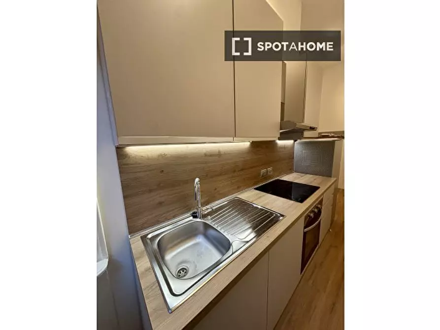Immagine 2 di Appartamento in affitto  in V.le Berengario a Milano