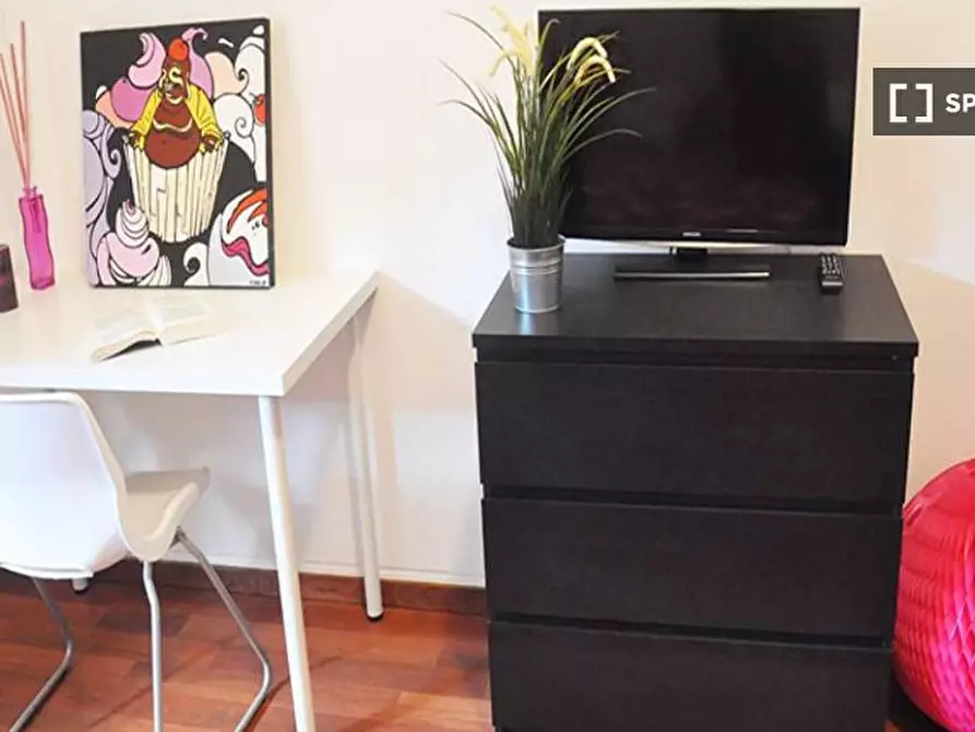 Immagine 4 di Camera condivisa in affitto  in Via Val Lavizzana a Milano