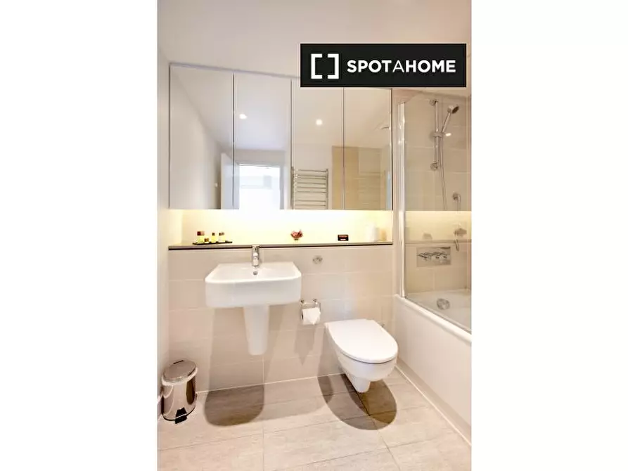 Immagine 16 di Appartamento in affitto  in Bishopsgate a 