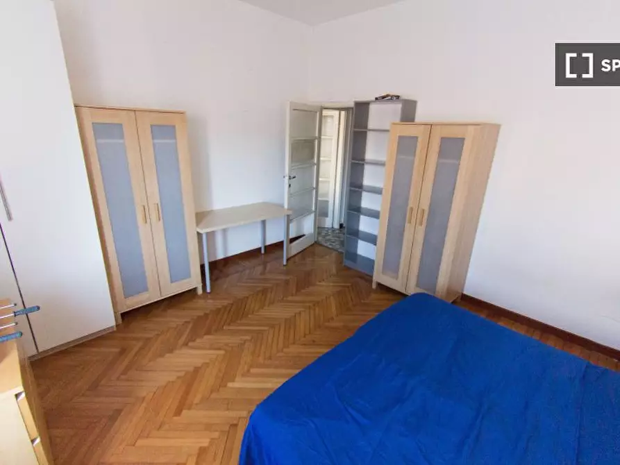 Immagine 2 di Camera condivisa in affitto  in Via Cenisio a Milano