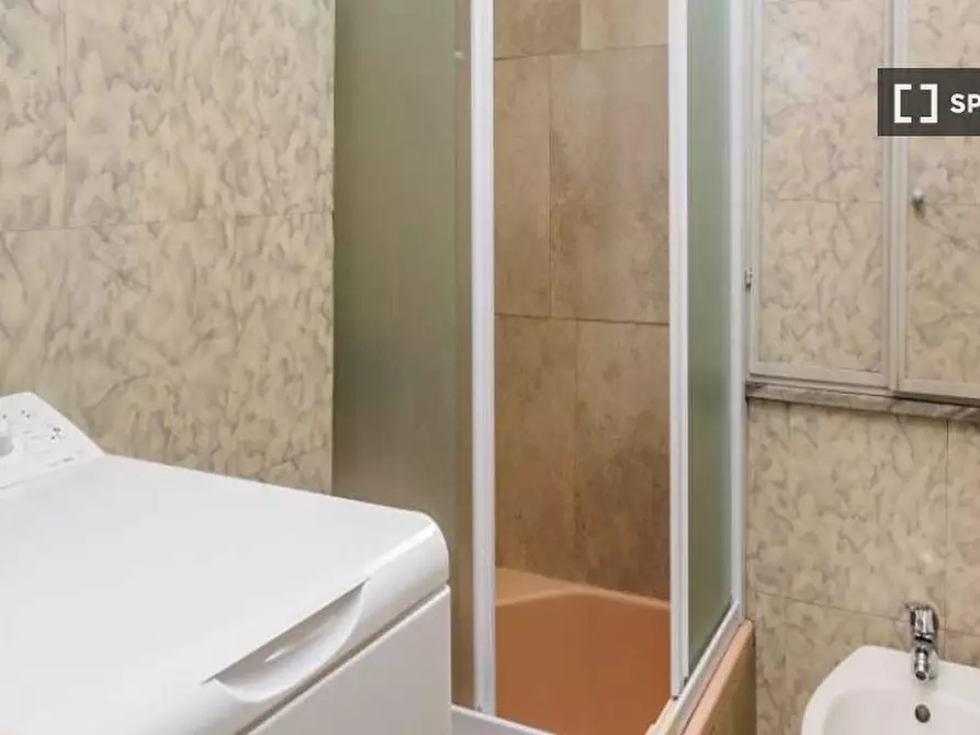 Immagine 12 di Camera condivisa in affitto  in Via Luca Ghini a Milano