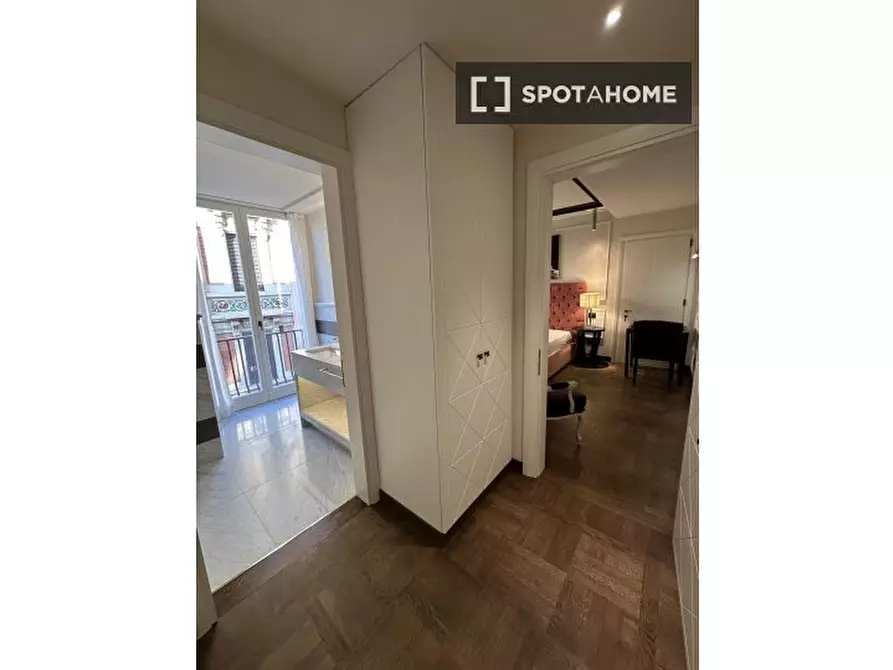 Immagine 8 di Ufficio in affitto  in Via dei Brunelleschi a Firenze