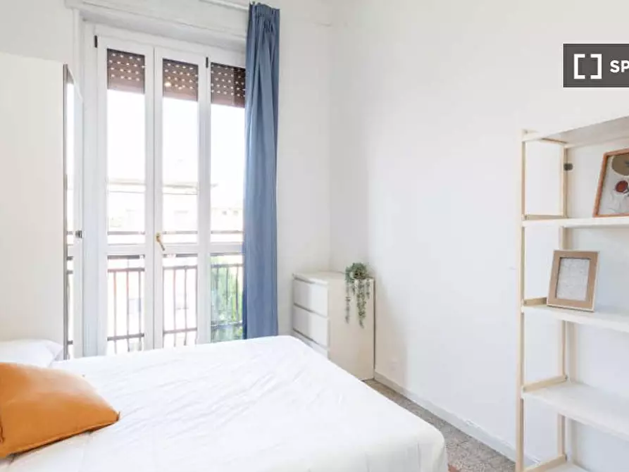 Immagine 2 di Camera condivisa in affitto  in Via Alfonso Corti a Milano