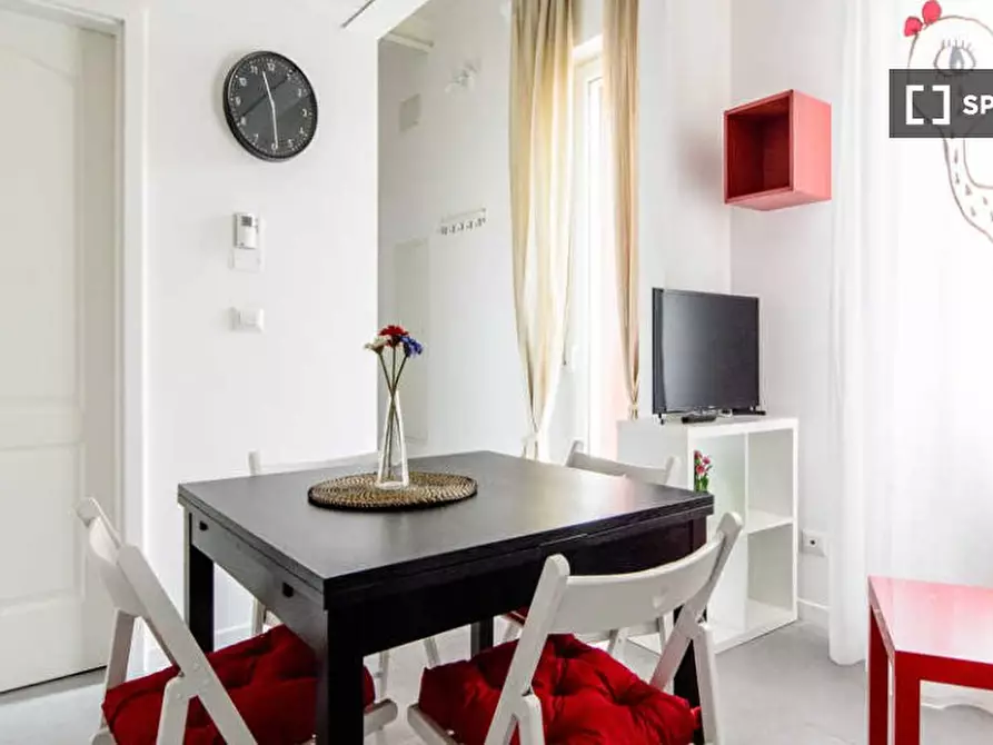 Immagine 9 di Camera condivisa in affitto  in Via Oreste Regnoli a Bologna