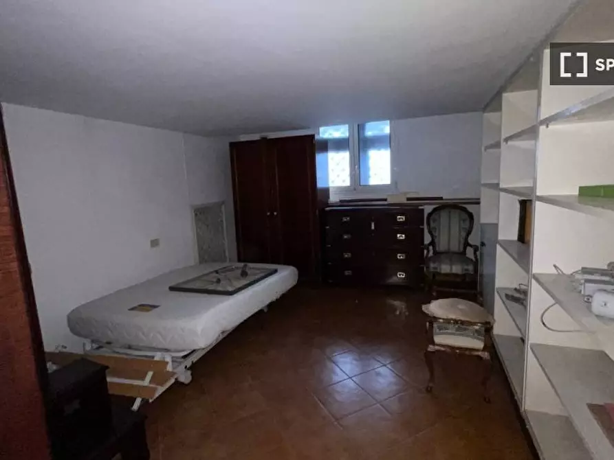 Immagine 10 di Camera condivisa in affitto  in Via della Camilluccia a Roma