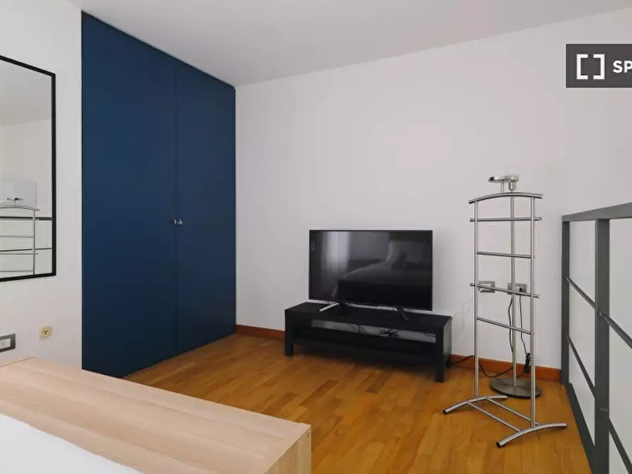 Immagine 15 di Appartamento in affitto  in Via Scaldasole a Milano