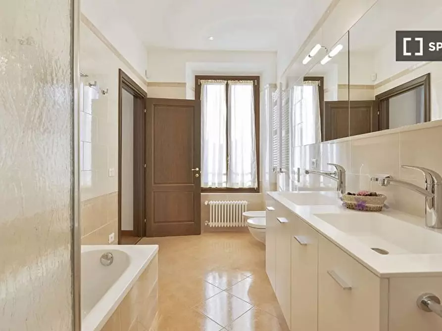 Immagine 7 di Appartamento in affitto  in Via dei Pandolfini a Firenze