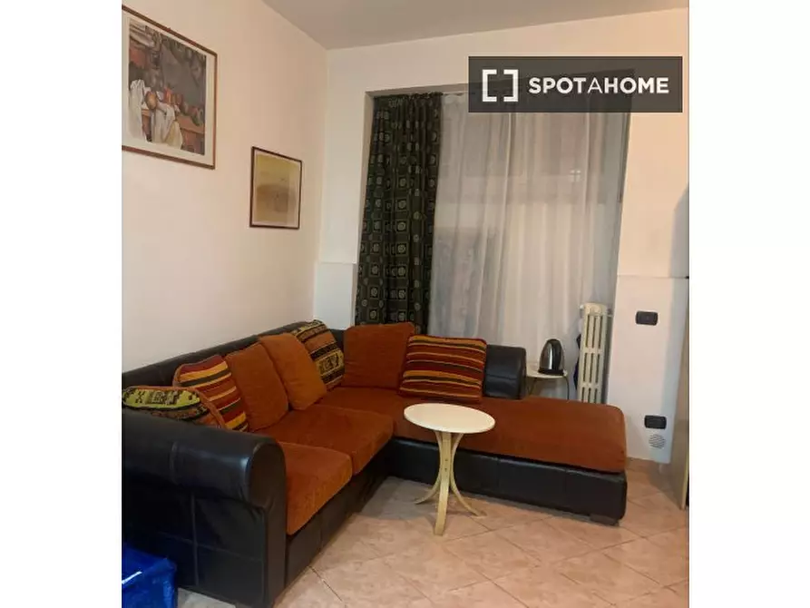 Immagine 5 di Camera condivisa in affitto  in Viale di Villa Pamphili a Roma