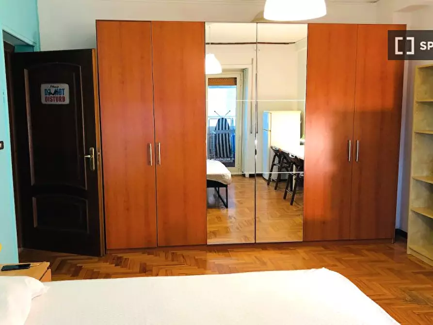 Immagine 3 di Camera condivisa in affitto  in Via Gregorio Ricci Curbastro, 00149 Roma RM, Italy a Roma