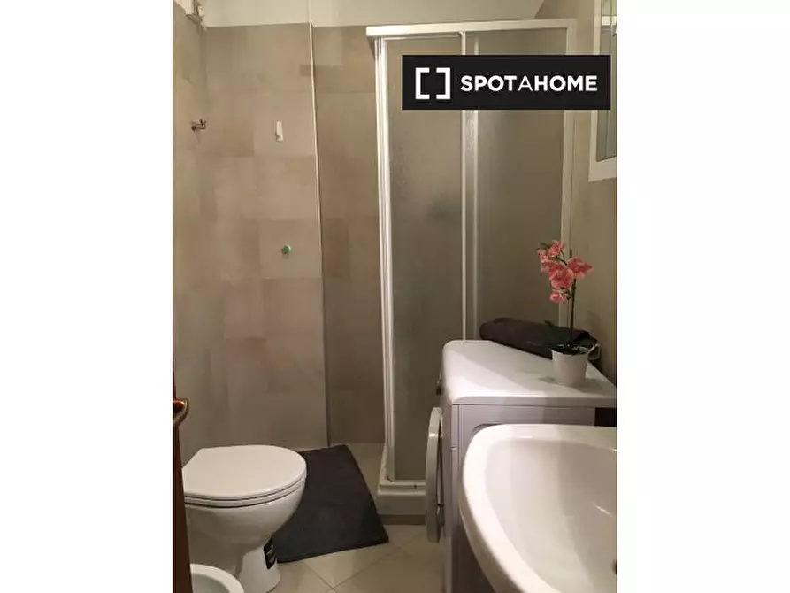 Immagine 5 di Camera condivisa in affitto  in Via Giacomo Matteotti a Trento