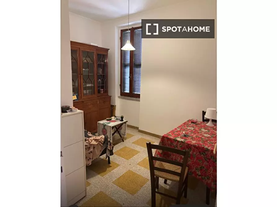 Immagine 4 di Camera condivisa in affitto  in Via Giacomo Barzellotti a Roma