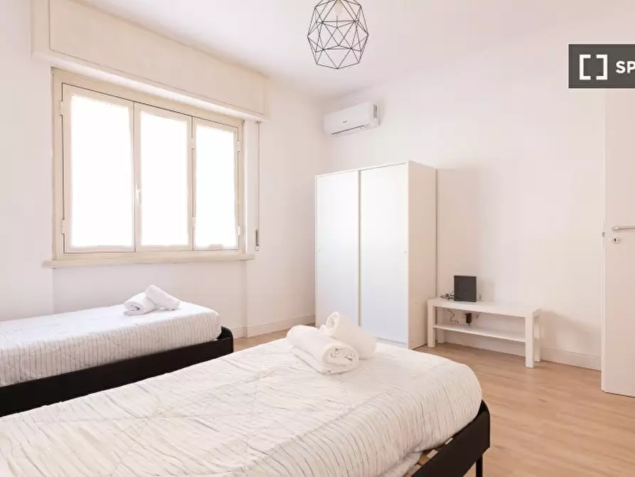 Immagine 17 di Appartamento in affitto  in Via Ampio Flaviano a Roma