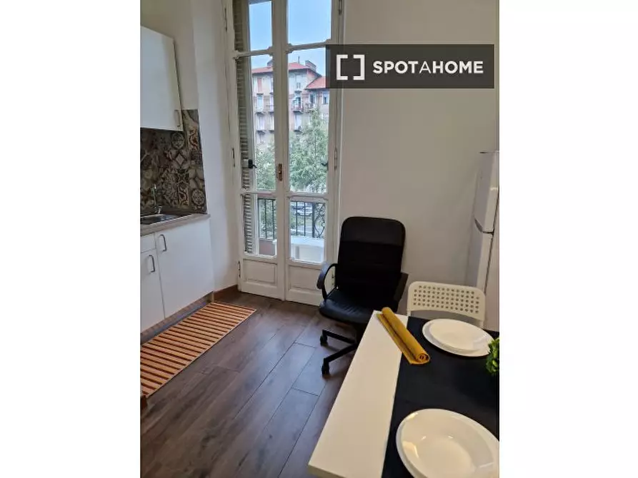 Immagine 10 di Ufficio in affitto  in Corso Trapani a Torino