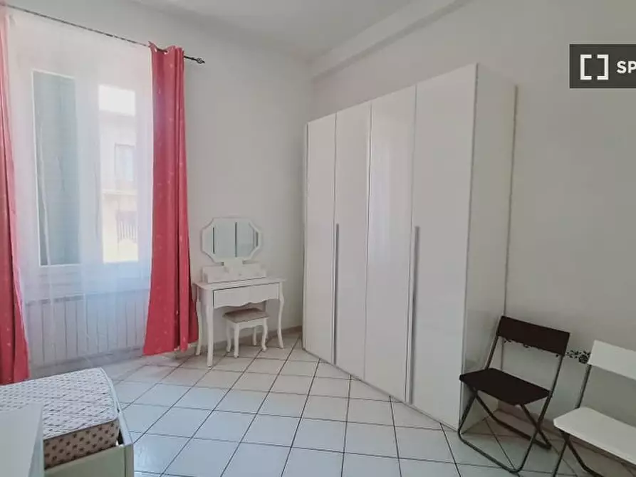 Immagine 9 di Camera condivisa in affitto  in Via Senese a Firenze