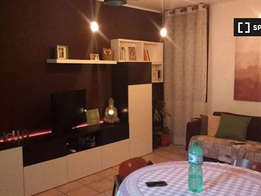 Immagine 5 di Camera condivisa in affitto  in Via Ulisse Dini a Milano