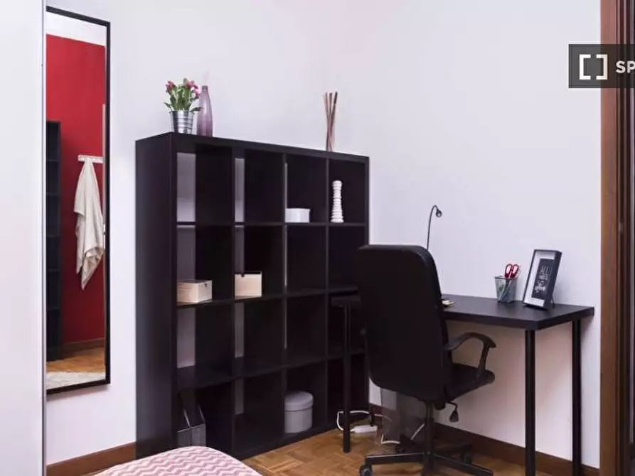 Immagine 6 di Camera condivisa in affitto  in Via Monte San Genesio a Milano