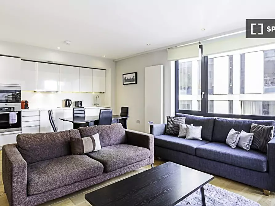 Immagine 7 di Appartamento in affitto  in Whetstone Park a Camden Town