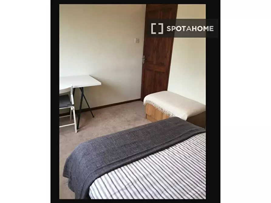 Immagine 2 di Camera condivisa in affitto  in Delamere Terrace a Paddington