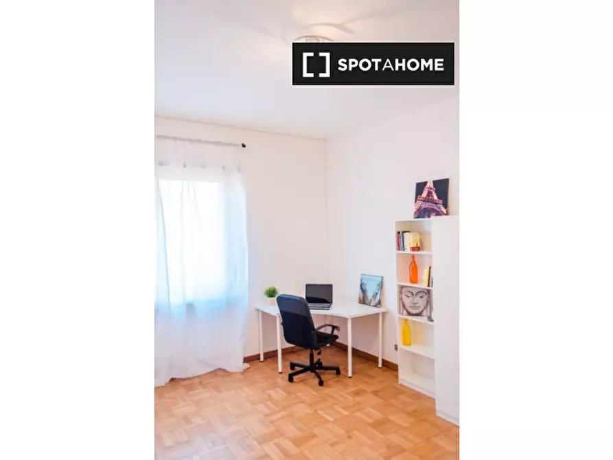 Immagine 3 di Camera condivisa in affitto  in Corso Regina Margherita a Torino