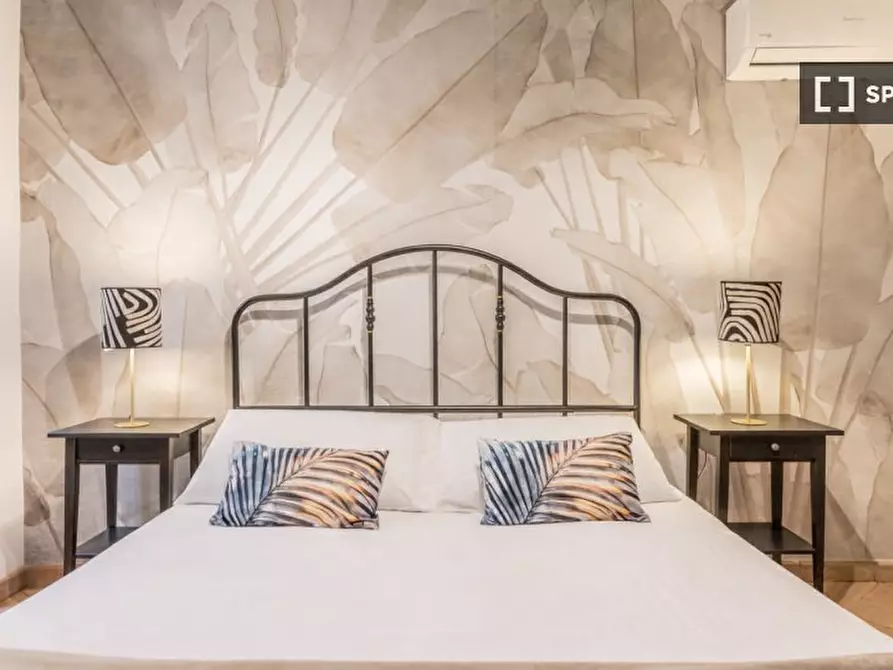 Immagine 13 di Appartamento in affitto  in Via Giulia a Roma